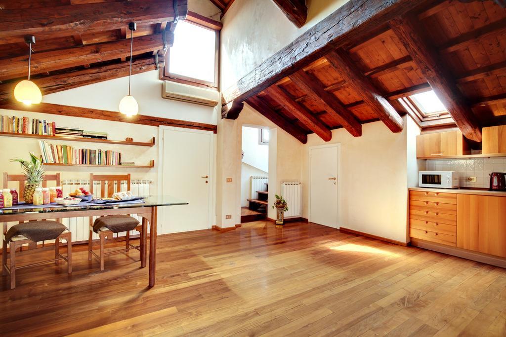 San Marco Roof Terrace Apartment เวนิส ภายนอก รูปภาพ