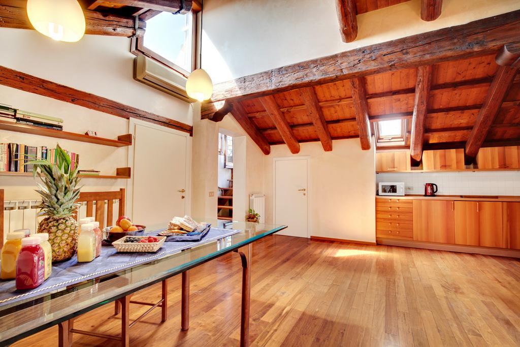 San Marco Roof Terrace Apartment เวนิส ภายนอก รูปภาพ